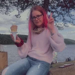 Meet your Posher, Erin